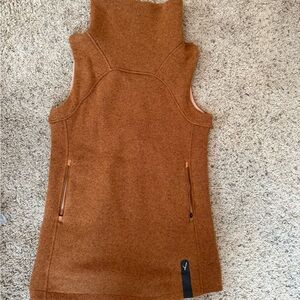 Title Nine - Indyeva- 25th Hour Tunic